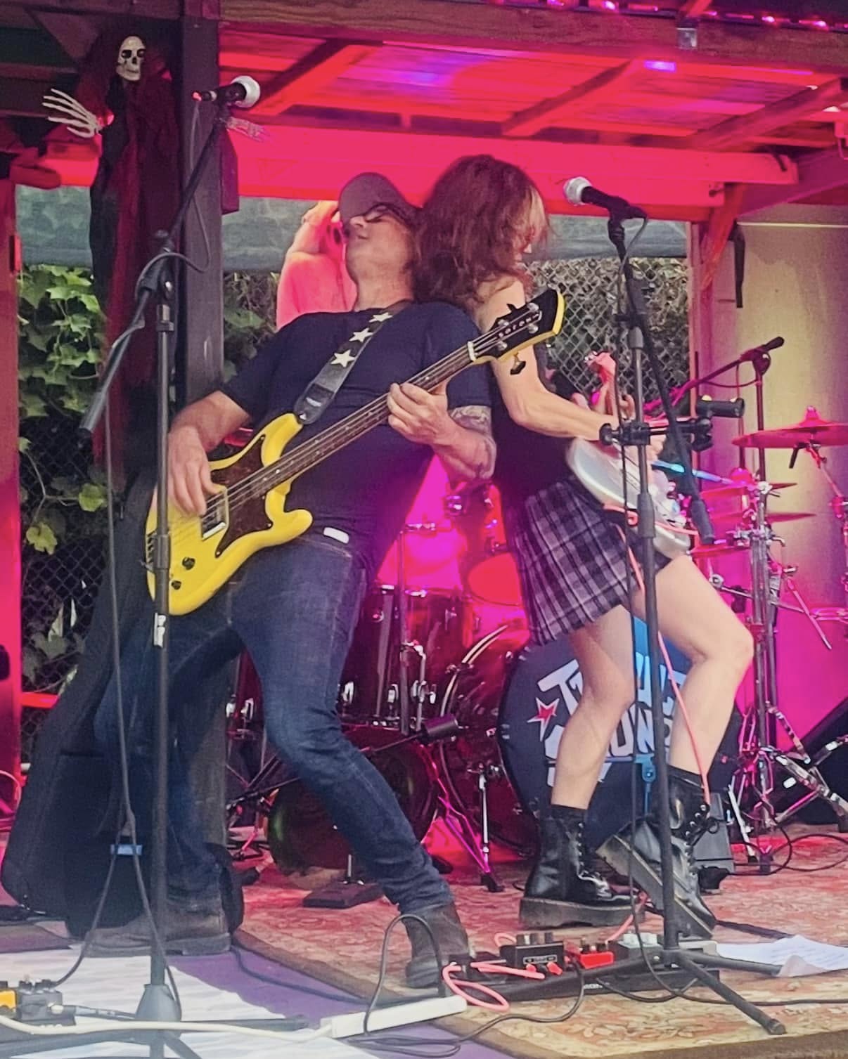 Office and outreach coordination